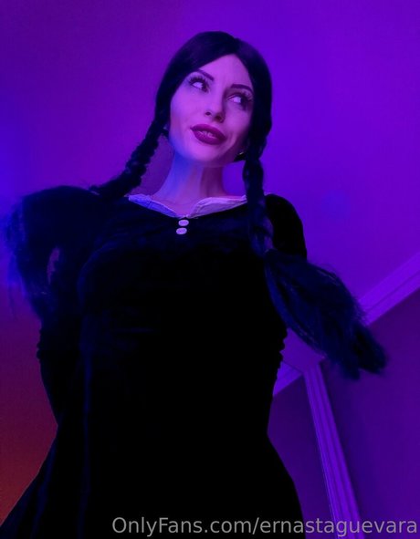 ぽっちゃり妊婦オンリーファンズ セクシー裸 写真