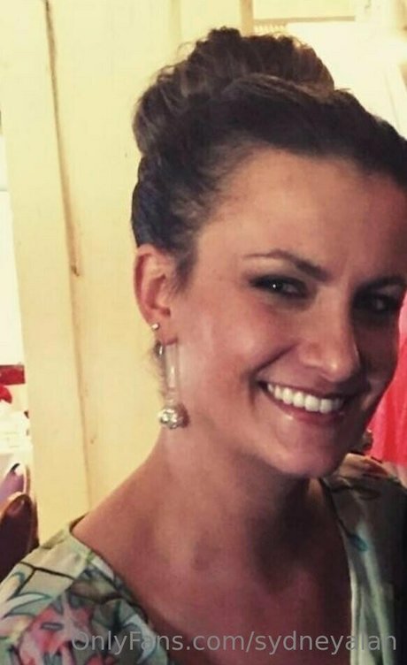 sydneyalan トップスター 写真