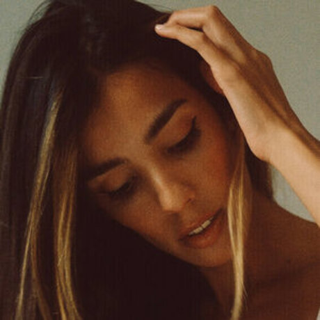 Luna Piombanti ポルノスター エロティック 画像