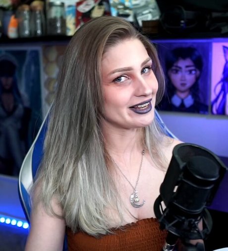 ランジェリーヌードオンリーファンズ パーフェクト 写真