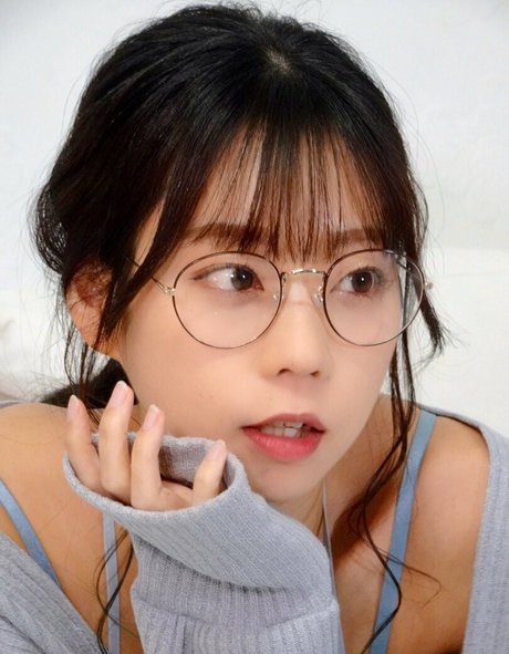 Hikaru Aoyama ホットスター 画像