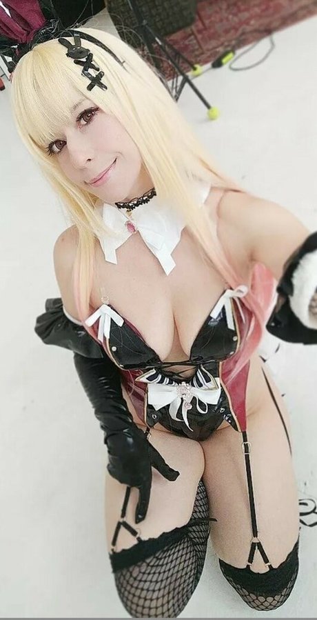 Mimimeow エロティックなスター 画像