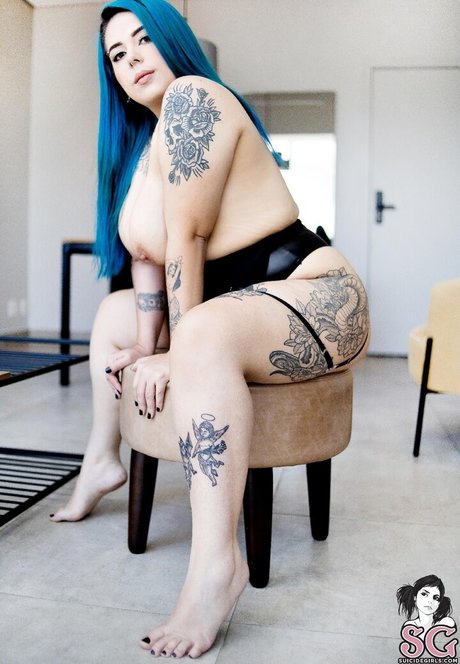 オイルを塗った巨乳オンリーファンズ ベスト 写真