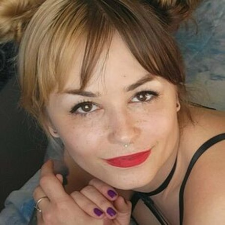 エボニートップオンリーファン ホットヌード アーカイブ