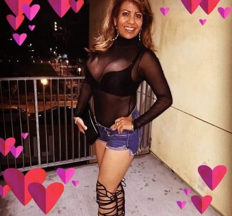 おばあちゃんの熟女オンリーファンズ ホットxxx 写真