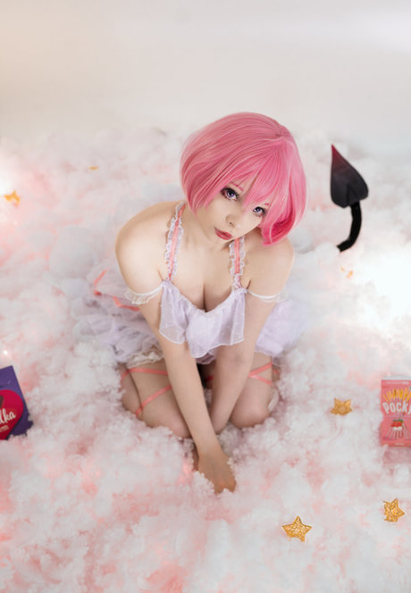 メガおっぱいオンリーファンズ アダルト無料 写真