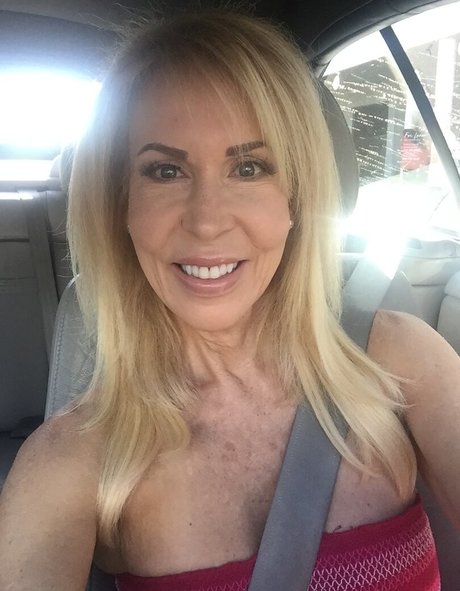 ericalauren ヌードモデル 画像