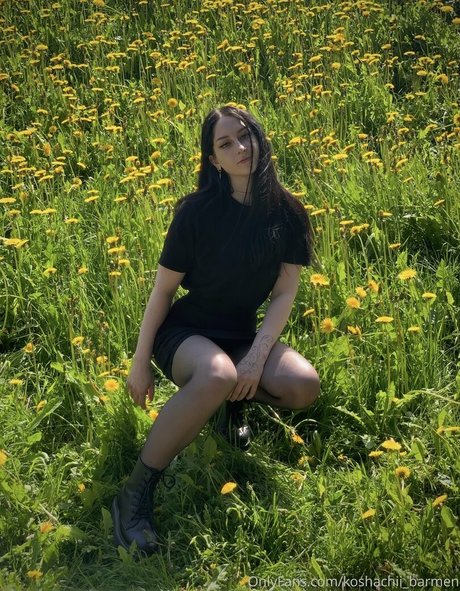 ジンジャーティーンオンリーファンズ ホットセクシー 画像