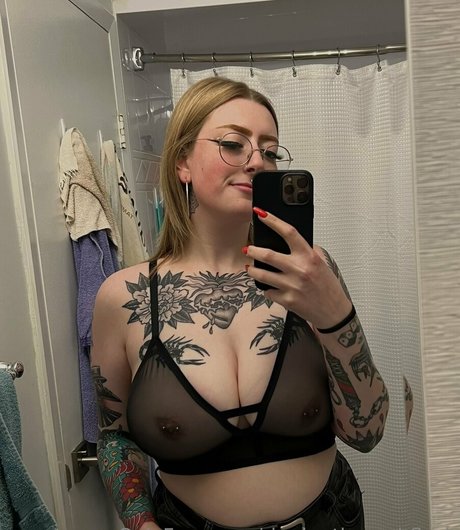 指マン 潮吹き オンリーファンズ 無料xxx アーカイブ