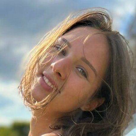 Tガールオンリーファン 美しい裸 画像