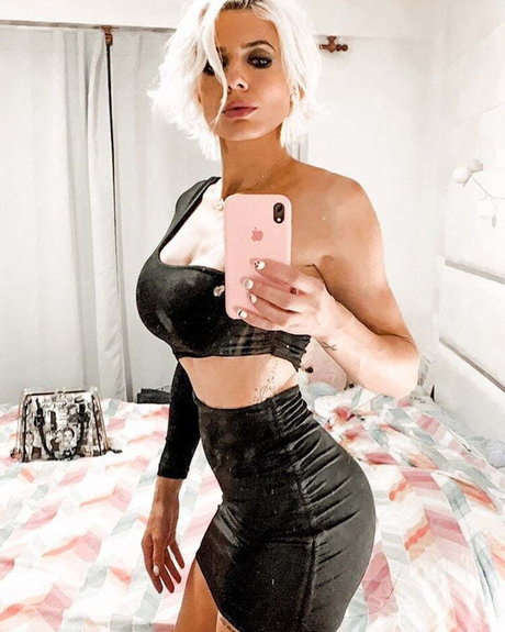 Tamara Bella ホットなスター ギャラリー