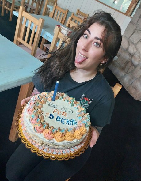 ursoftbee ポルノスター エロティック アーカイブ