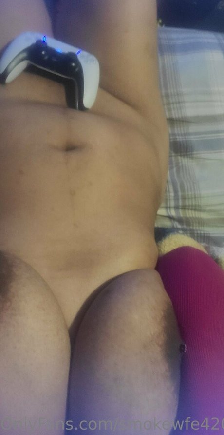 smokewfe420 ポルノスター トップ 写真