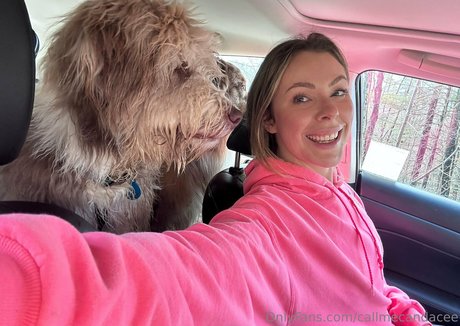 ぽっちゃりカップルオンリーファンズ トップ 画像