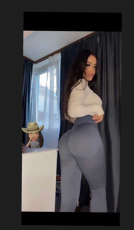 kristinne7777 アダルトスター アーカイブ