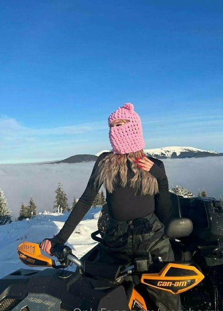 weryberry 無料モデル 写真