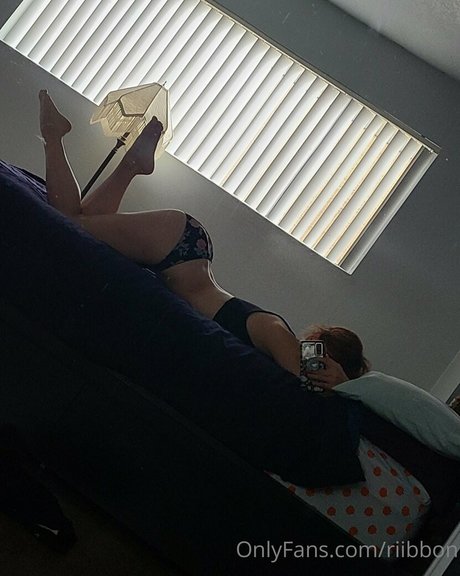 モデルファックオンリーファンズ 美しいポルノ 画像