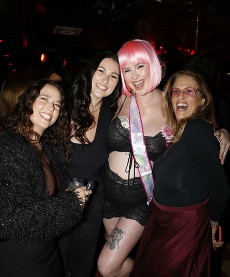 太った足のオンリーファンズ ベスト 写真