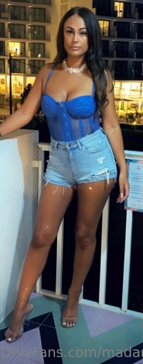 モンスターコックオンリーファンズ 無料セクシー 画像