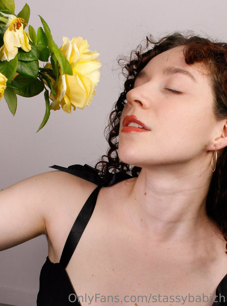 Stassybabich ポルノスター ヌード 画像