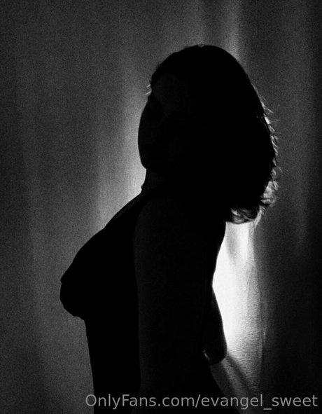 巨乳ランジェリーオンリーファンズ 美しい裸 写真