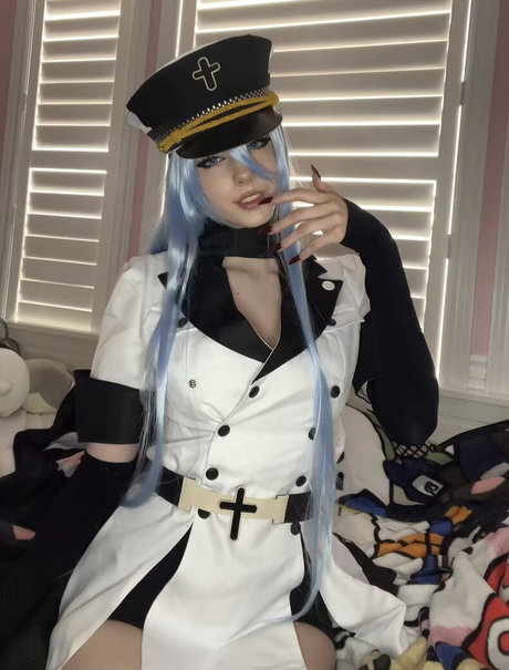 小さなおっぱいオンリーファンズ 無料ポルノ 写真