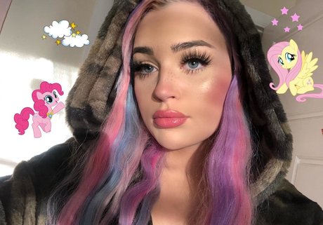 アナル乱交オンリーファンズ 無料エロ 写真