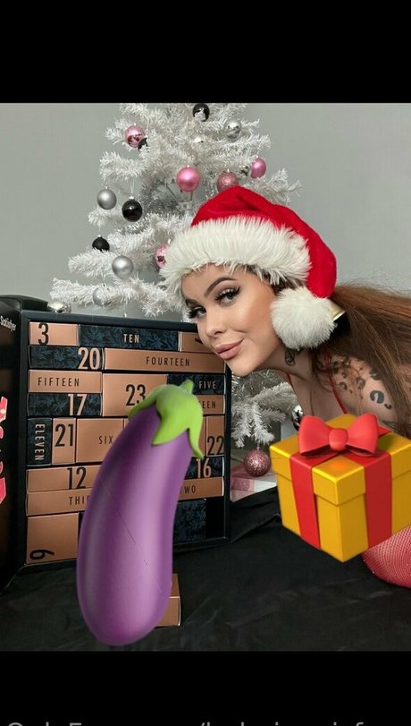 babejaanizfree ヌード女優 写真