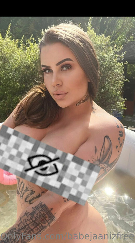 babejaanizfree ポルノモデル 写真