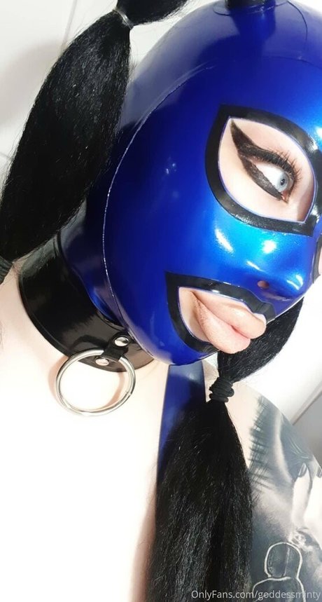 mintyknoxfree ポルノスター アート ギャラリー