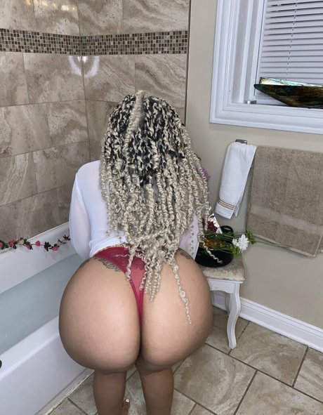 アラブの女の子オンリーファンズ ポルノグラフィック ギャラリー