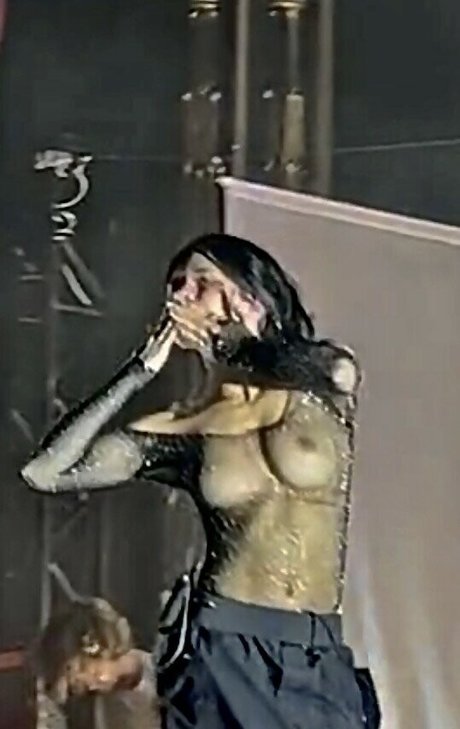 巨大ディルドオンリーファンズ HD ギャラリー