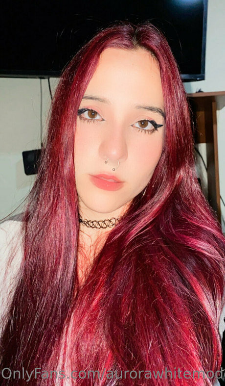 ぽっちゃりブロンドのオンリーファンズ パーフェクト 写真