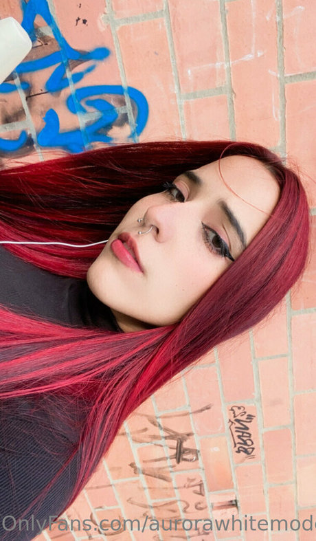 aurorawhitemodel エロティックなモデル 写真