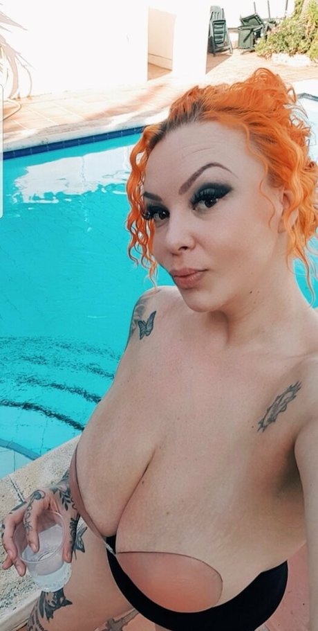 mingnaa アート女優 画像