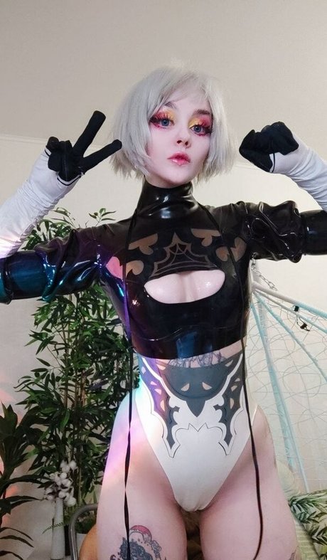 Faith chan ポルノスター ヌード 写真