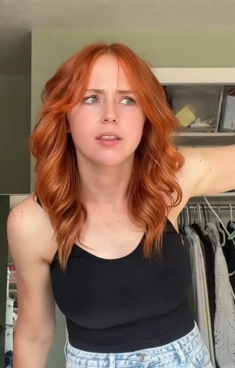 Kira Graceeee ポルノスター 美しい ギャラリー