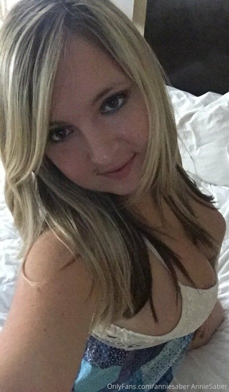 Candykissxo ポルノスター アーカイブ