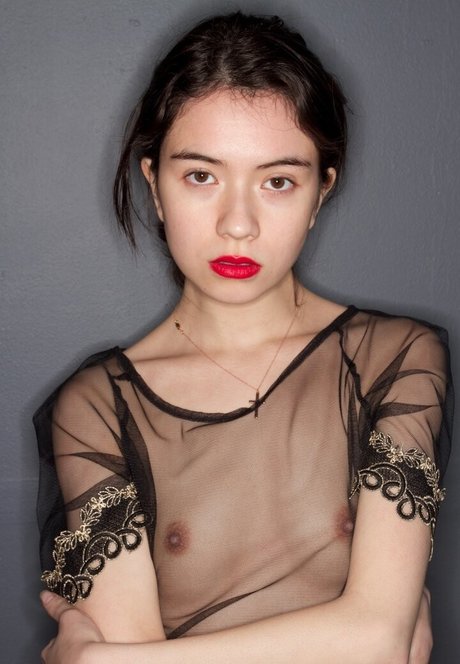 Mia Kerin ポルノスター 美しい 写真