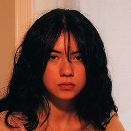 年配の熟女オンリーファンズ セクシー裸 画像