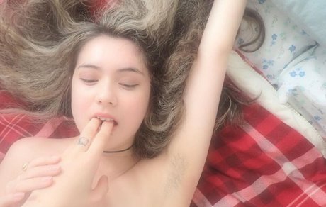 大きなお尻の黒人オンリーファンズ アート裸 アーカイブ