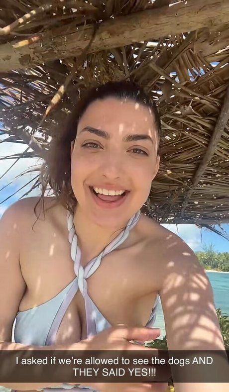 Rachel Levin 裸の女優 写真