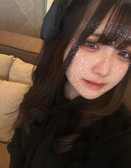 Yui Hiiragi 美しいスター 写真