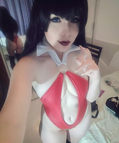 Kahsanoni ホットなポルノスター 写真