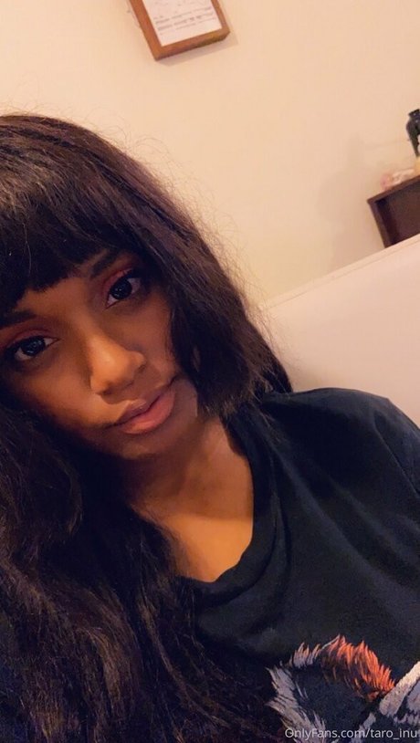 kiuwu xxxスター 写真