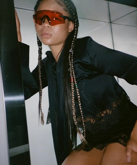 フェラチオ 3P オンリーファンズ 無料セックス 写真