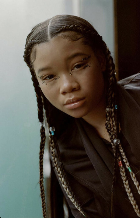 Storm Reid 限定モデル 写真