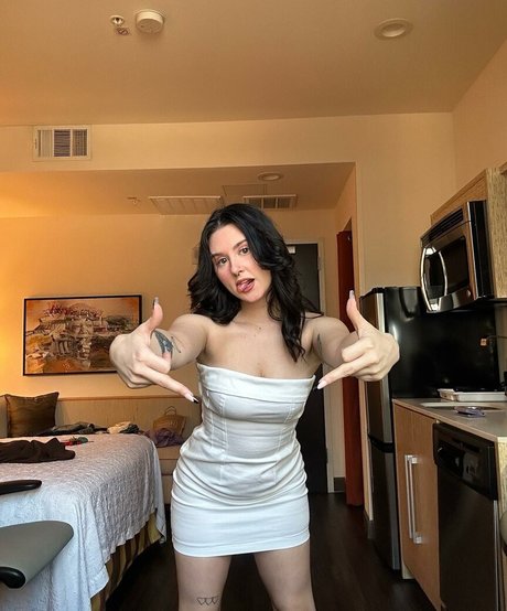 okokchanel xxxモデル 画像