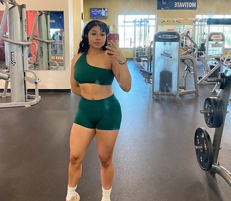 bodyby harumiii アダルトスター ギャラリー