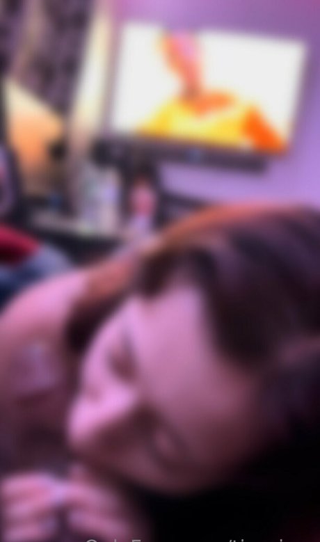 バスルームファックオンリーファンズ ヌード 写真